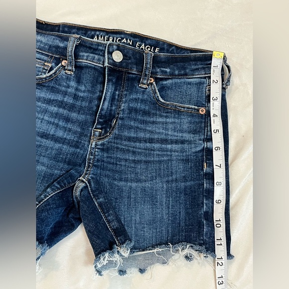 American Eagle Outfitters Women's Blue Hi-Rise Shortie Denim Shorts Size 0 - Picture 9 of 12